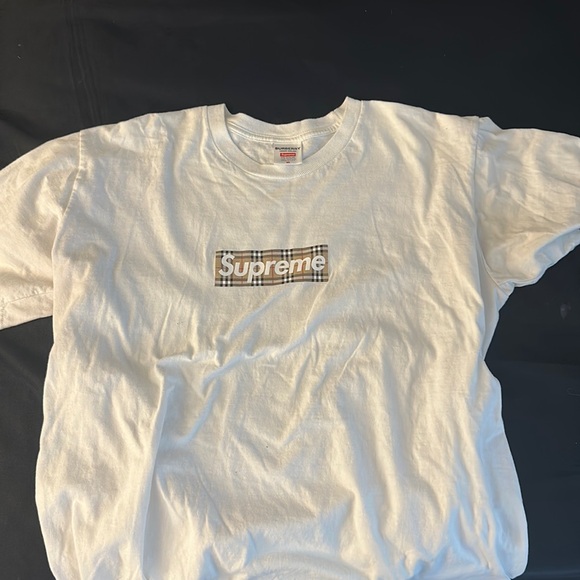 SUPREME/Burberry box logo tee - Picture 1 of 3